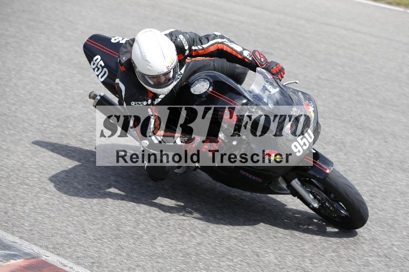 /Archiv-2024/29 12.06.2024 MOTO.CH Track Day ADR/Gruppe gelb/950